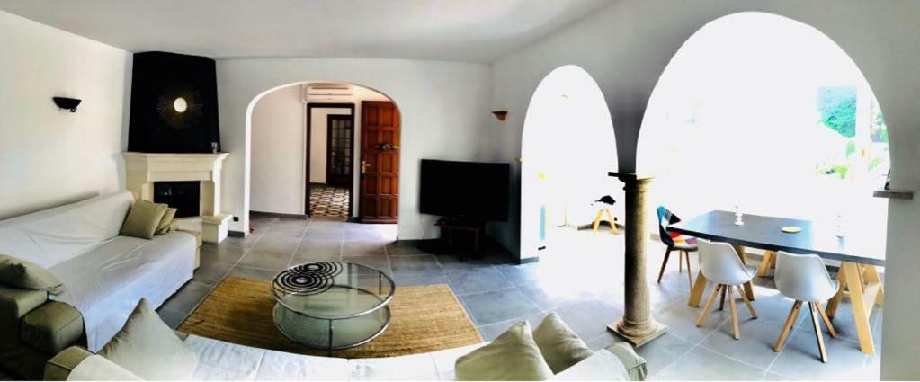 Villa In Provence With Private Pool LʼIsle-sur-la-Sorgue Exteriör bild
