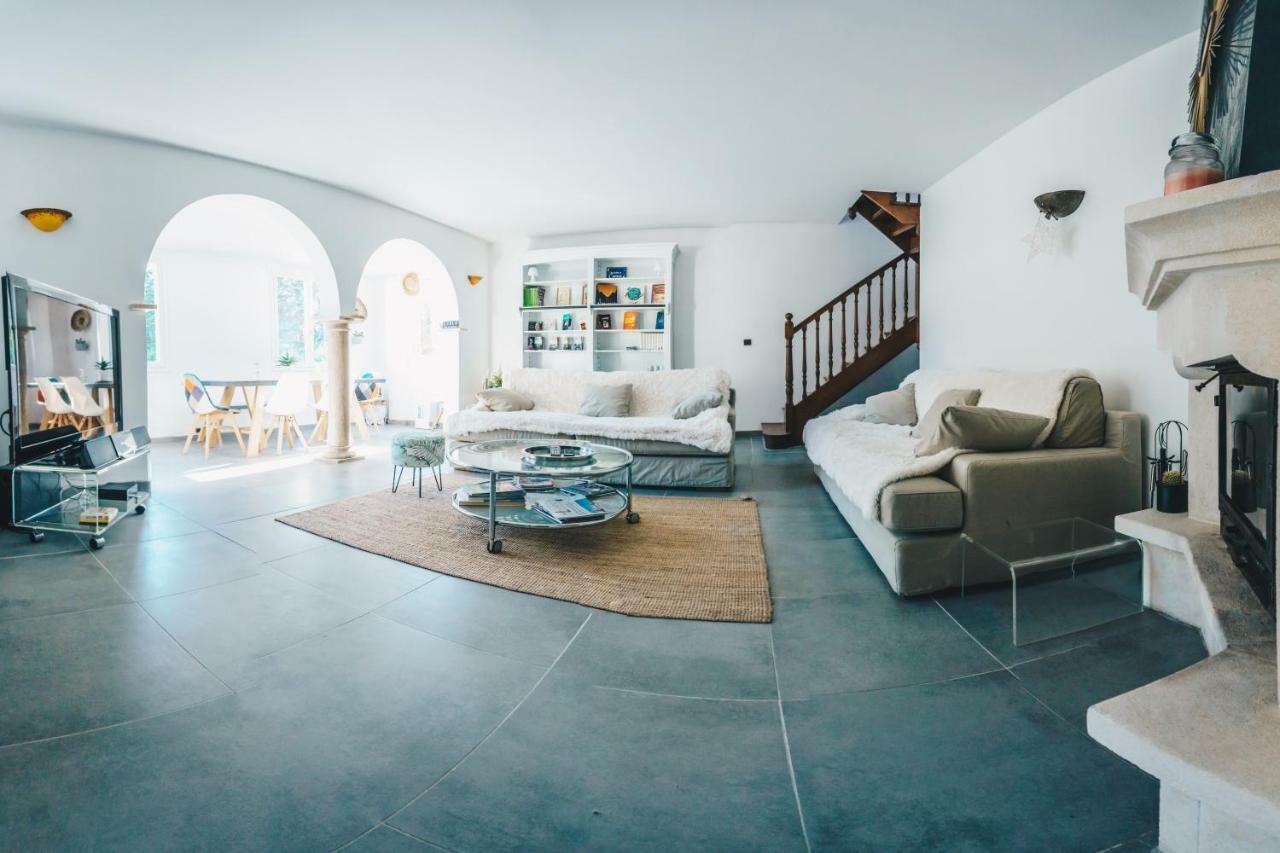 Villa In Provence With Private Pool LʼIsle-sur-la-Sorgue Exteriör bild